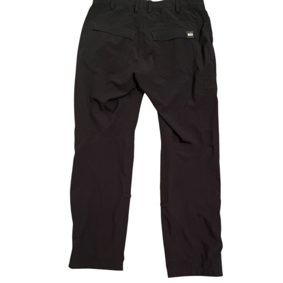 REI Co-op Black Kornati Roll Up Pants Size 8P - Picture 3 of 6